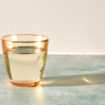 Agua En Vaso De Cobre: 6 Beneficios Para Tu Salud
