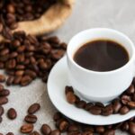 Café En La Piel: 8 Beneficios Y Aplicaciones